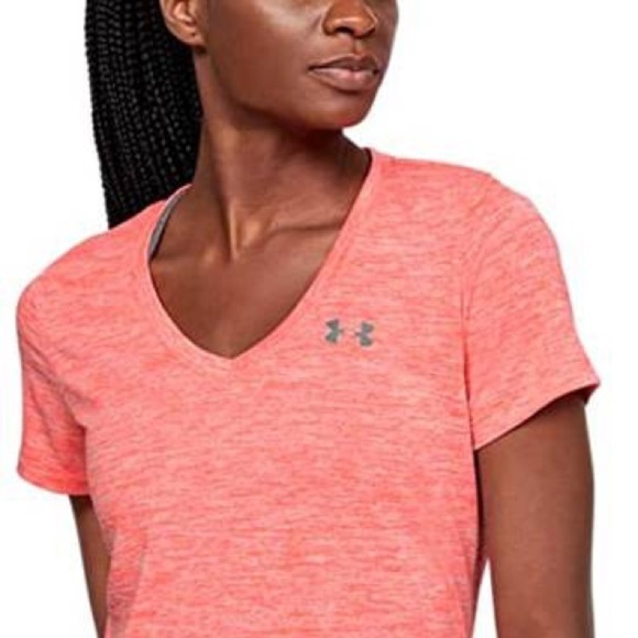 Under Armour Women's Tech Crew Neck Twist Tee - Picture 2 of 6